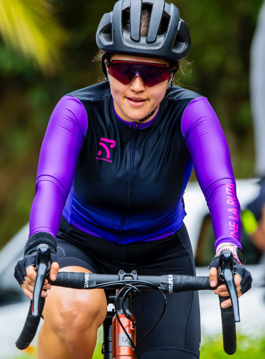 ¿Por qué se me duermen las manos en la bici? Causas y soluciones